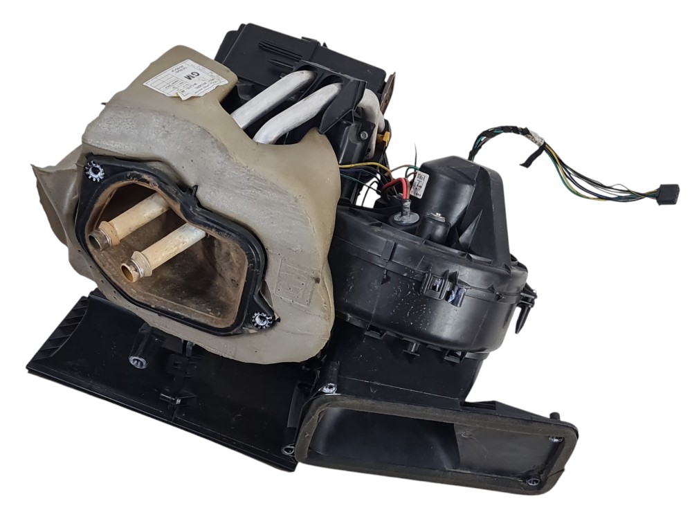 Caixa Ar Quente/frio Gm Corsa Montana 2007 A 2011 93307881 3