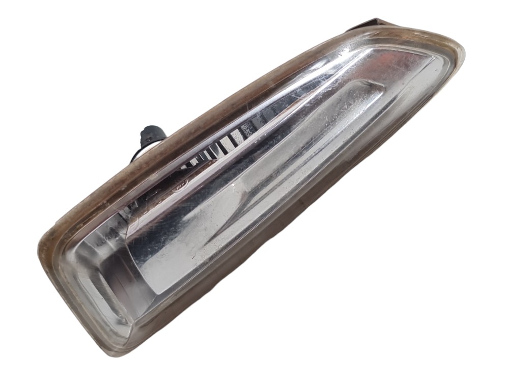 Lanterna Pisca Paralama Esquerdo Gm Tracker / Onix 2022 5