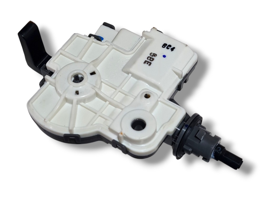 Motor trava portinhola tanque Toyota Yaris CROSS XRX 2026
