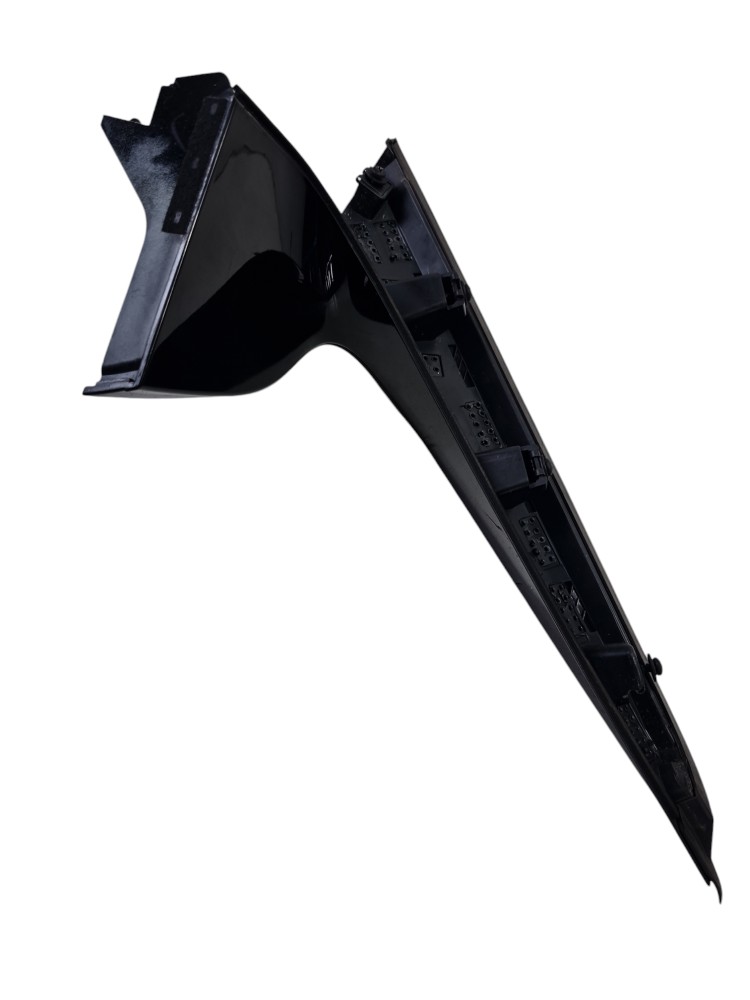 Moldura Esquerda Aerofolio Byd Song Plus 2024 Sa3f-6302232 4
