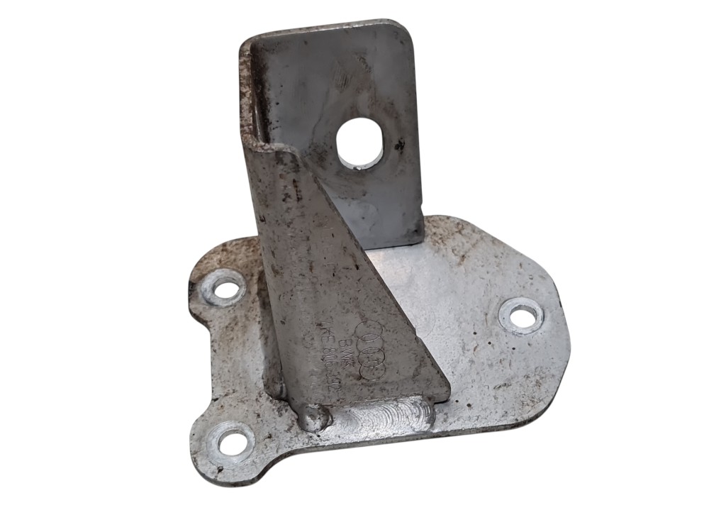 Adaptador Porta-bloqueio Frontal Audi E-tron 2022 original 3