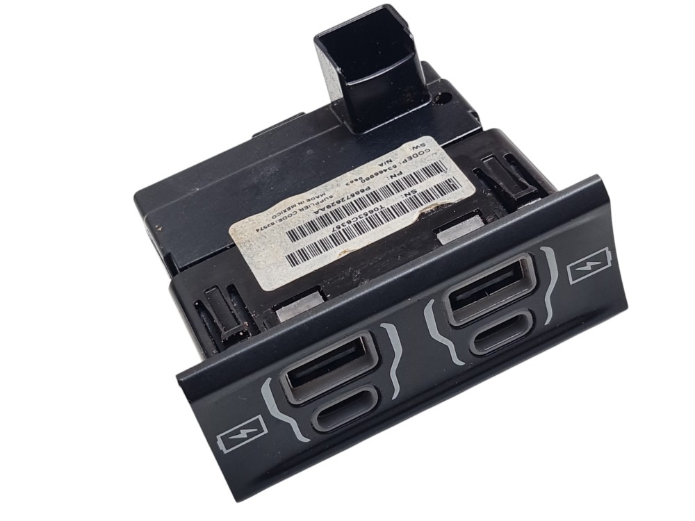 Carregador Entrada Usb Ram Rampage 2023 Original 53466960 1