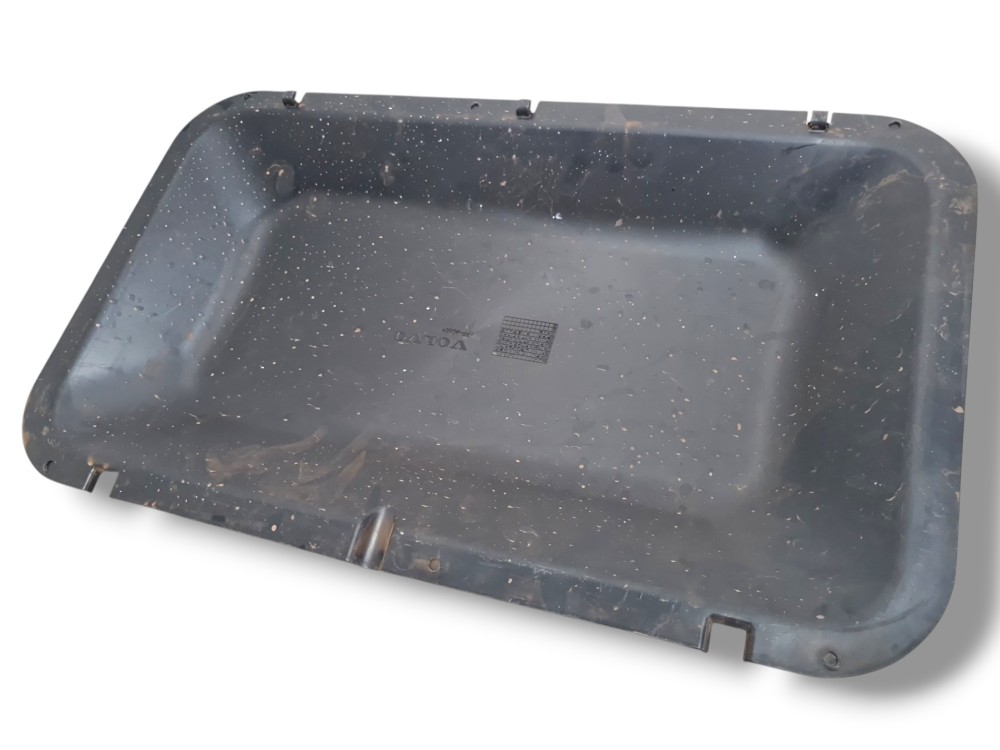 Acabamento interno Volvo VM 330 2021 2022 ORIGINAL