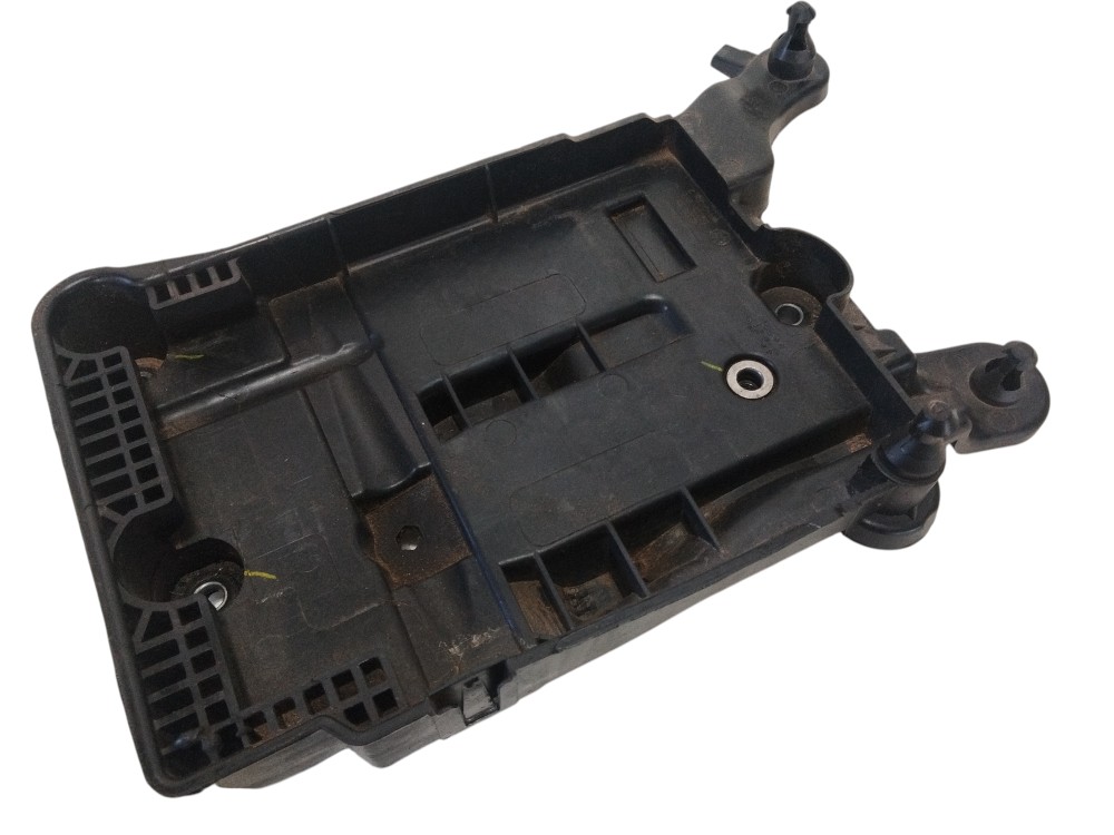 Suporte Caixa De Bateria Vw/polo 2024 2q0.915.331.a Original 2