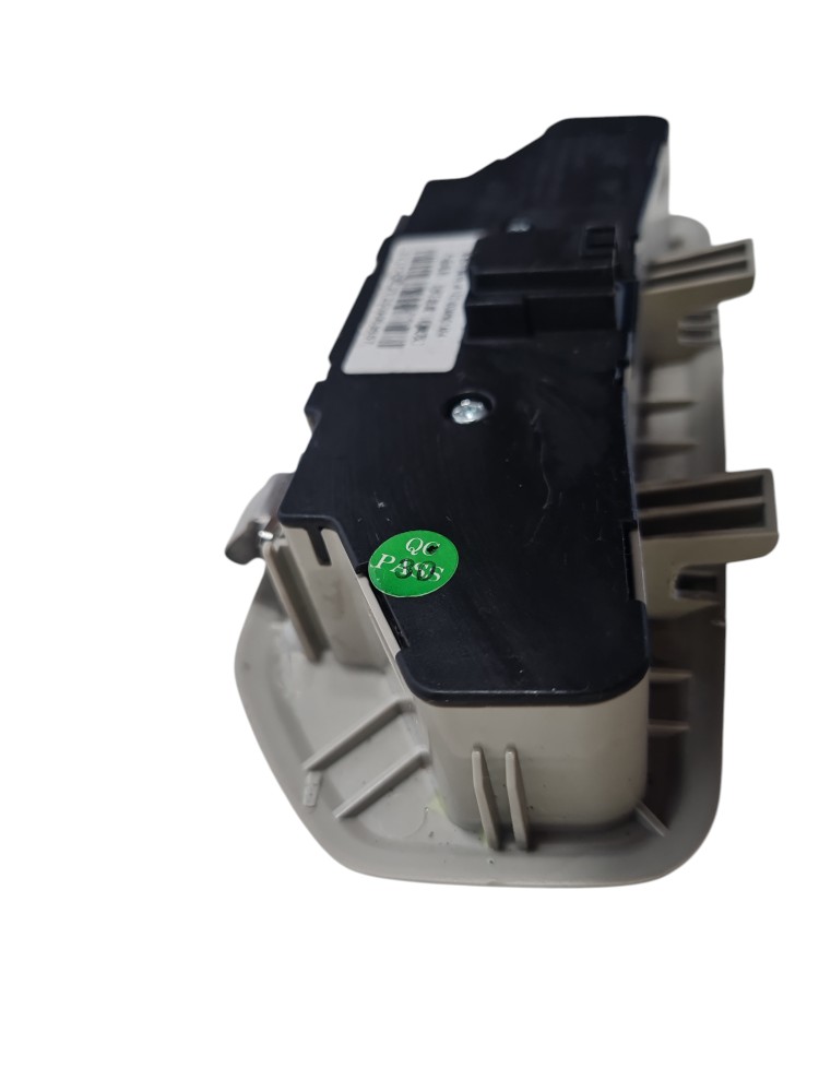 Luz de cortesia para gwm tank 300 ano 2025 2026 original 5