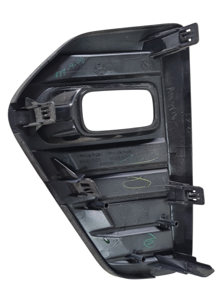 Moldura Esquerda Milha Nissan Kicks 2024 622535ry0a Esquerdo 6