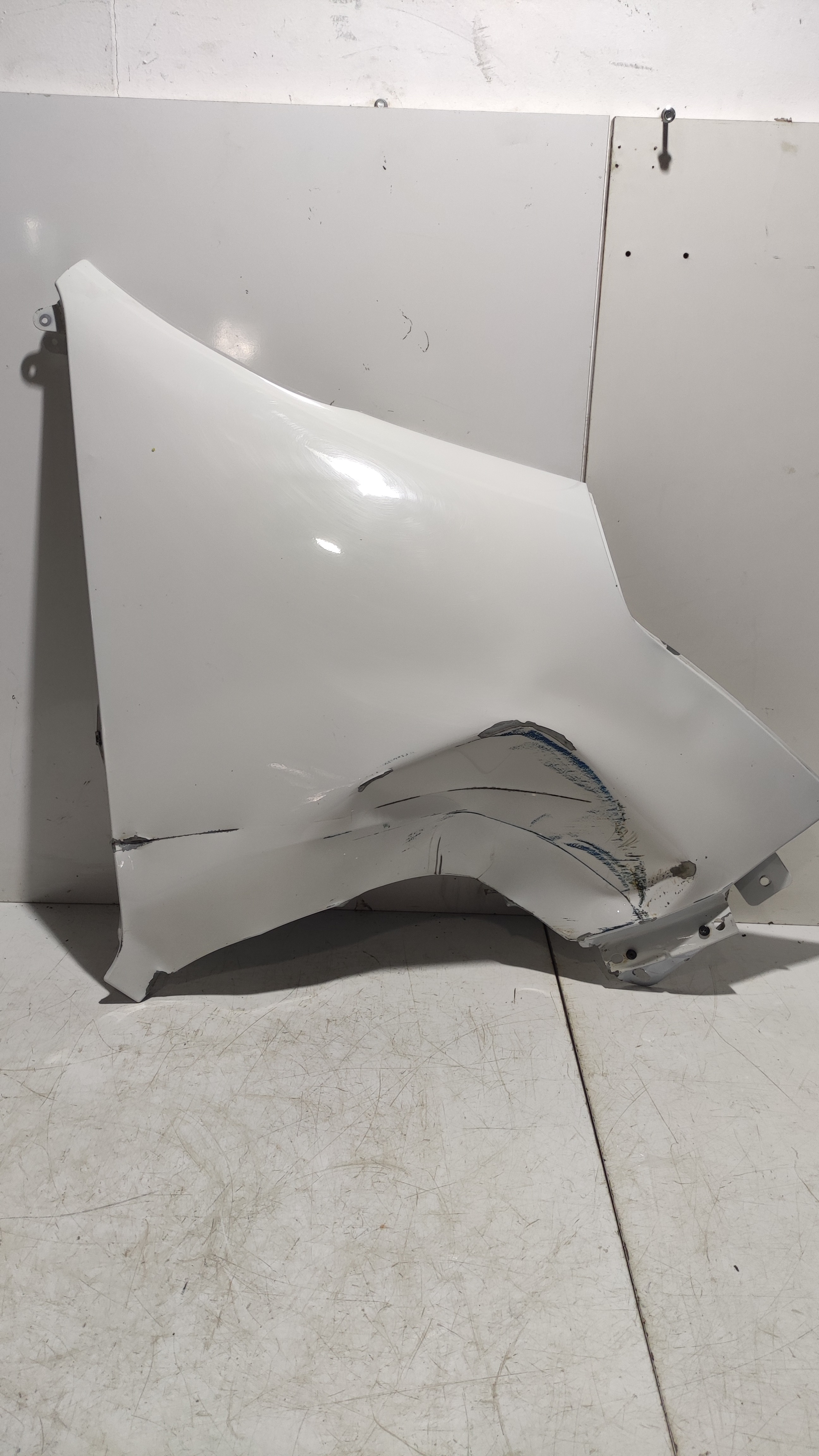 Paralama Direito Renault Master 2021 2022 Original Detalhe 3