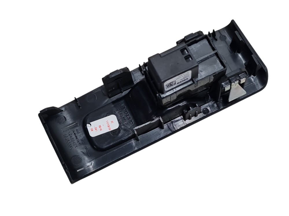 Botão comando vidro traseiro esquerdo Volvo XC40 T5 2020 5
