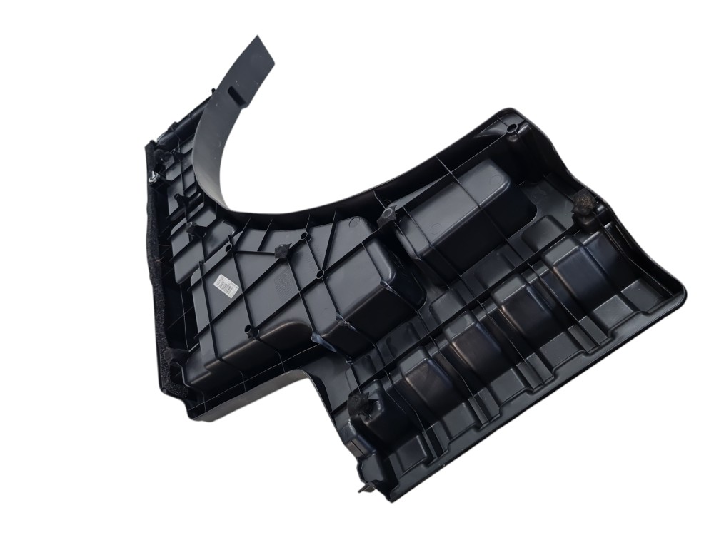 Acabamento porta malas Toyota Corolla Cross ano 2025 2026