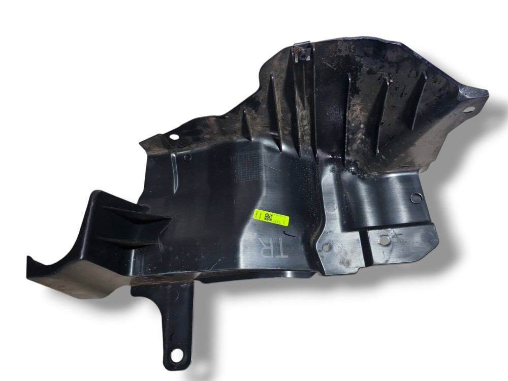 Suporte protetor de carter direito Toyota Yaris CROSS 2026