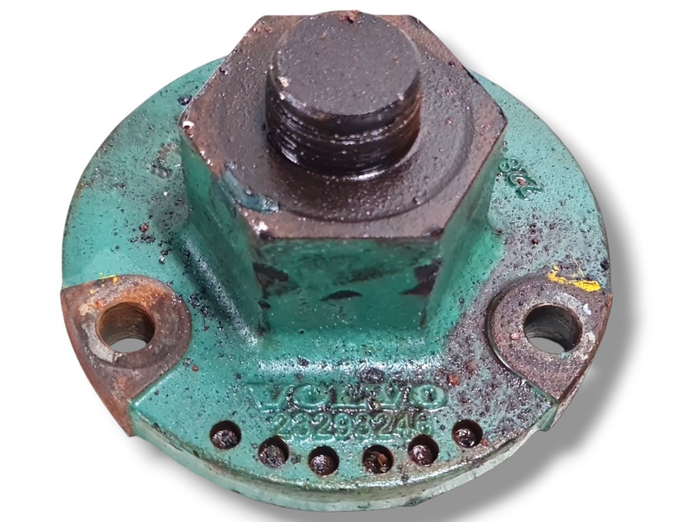 Cubo acoplamento helice motor Volvo VM 330 2021 2022 1
