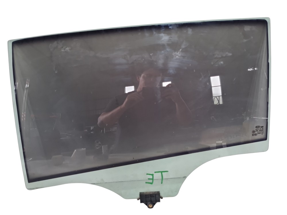 Vidro porta traseira esquerda Kia Sportage 2019 2020 5