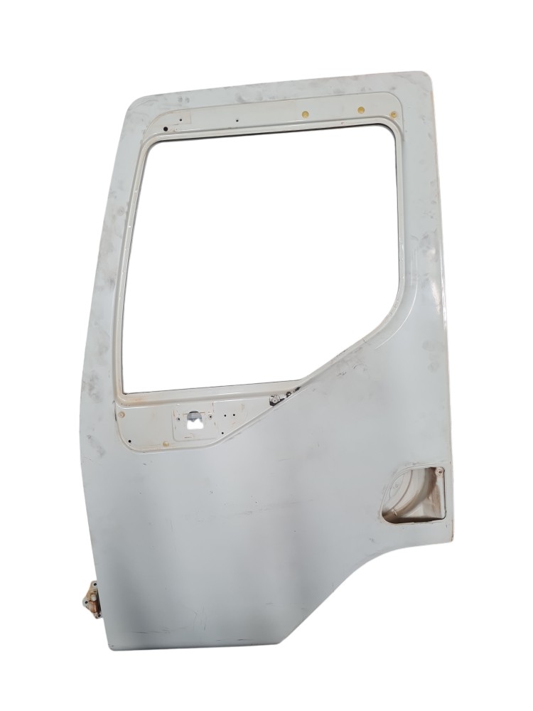 Porta esquerda Volvo VM 330 2021 2022 Filé 5