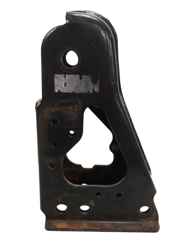 Suporte Dianteiro Esquerdo d Cabine Mercedes Actros2651 2022 2