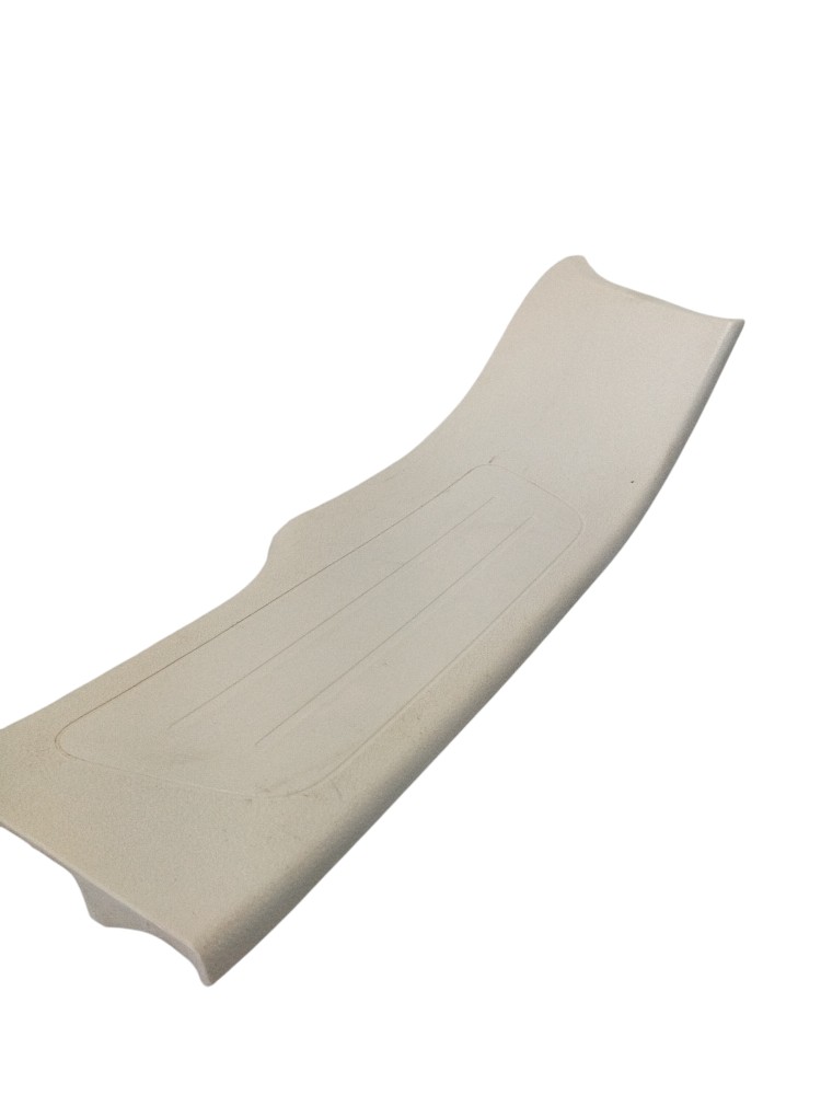 Soleira Traseira Beje Gwm Ora 03 Skin 2023 2024 Original 2