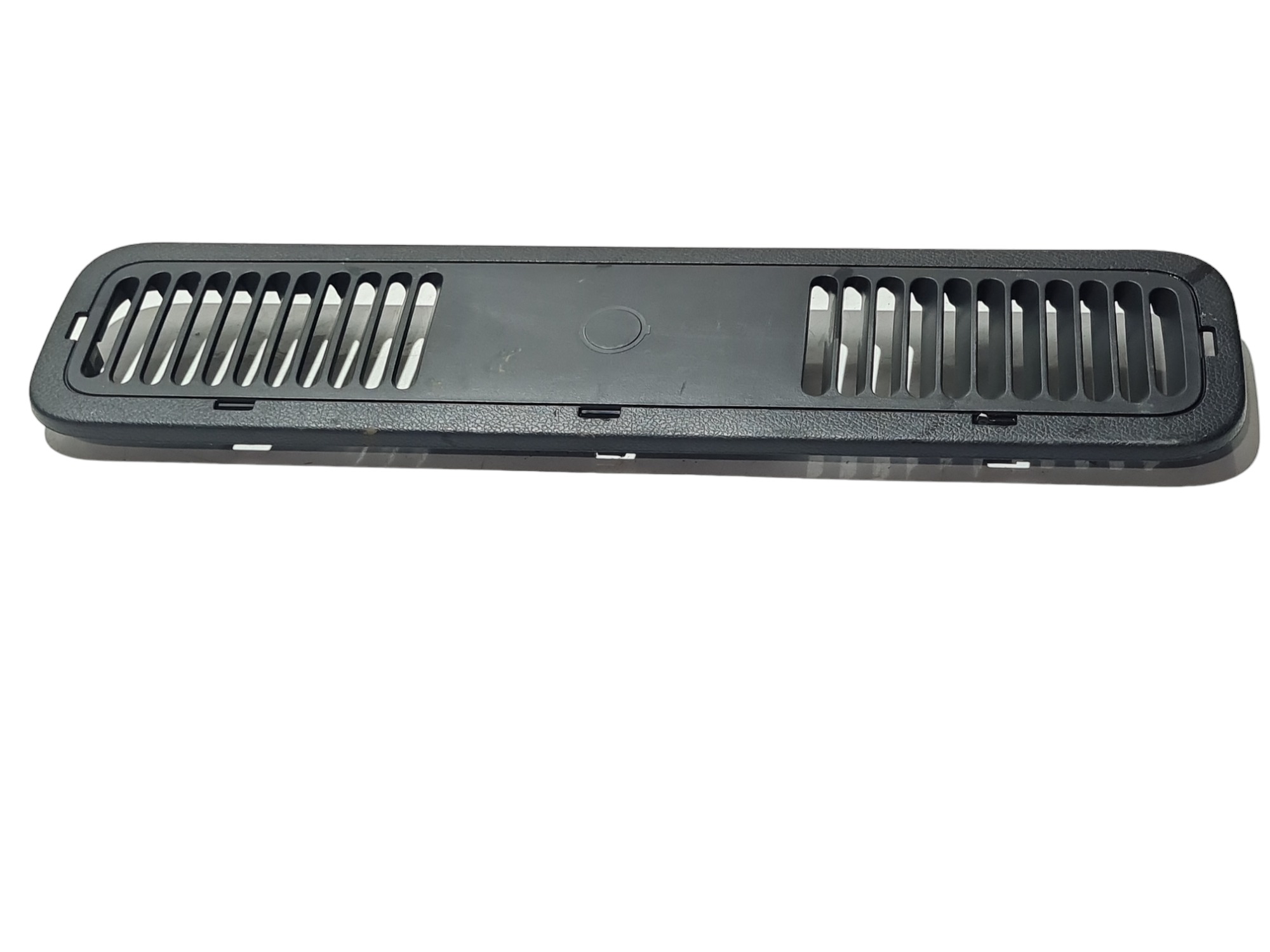 Grade De Ventilação Traseira Esquerda Renault Master 2022 1