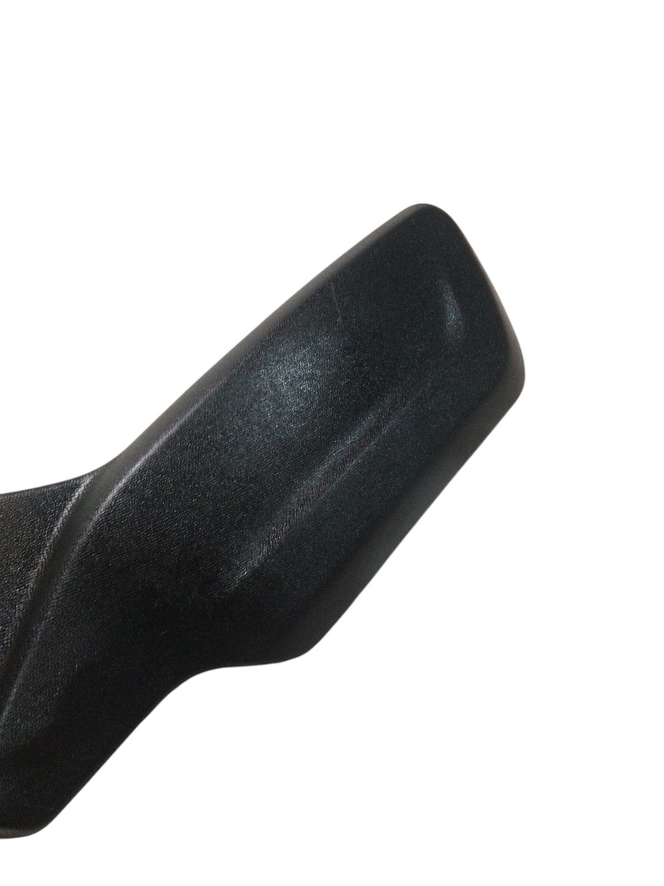 Moldura acabamento externo Banco passageiro Peugeot 208 2022
