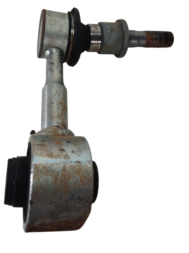 Bieleta suspensão traseira Toyota Corolla grs 2024 original 3