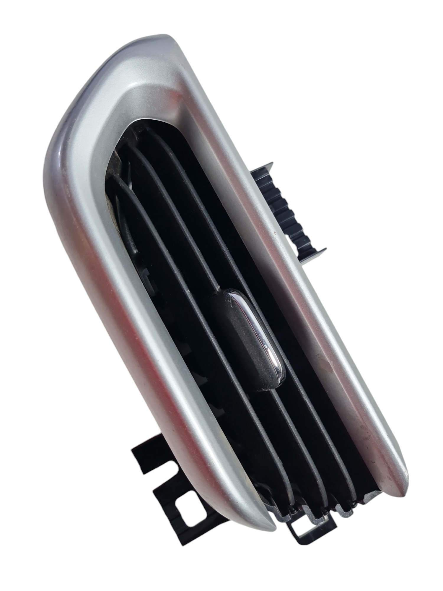 Difusor De Ar Esquerdo Gm Tracker 2022 26302917 3