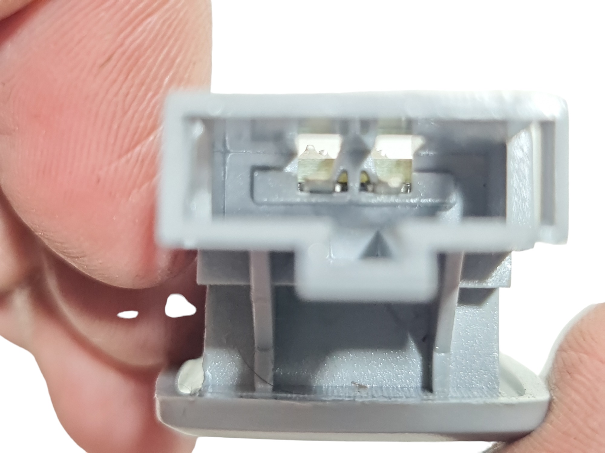 Luz Cortesia Quebra Sol Chery Tiggo 8 2022 T154423030 6