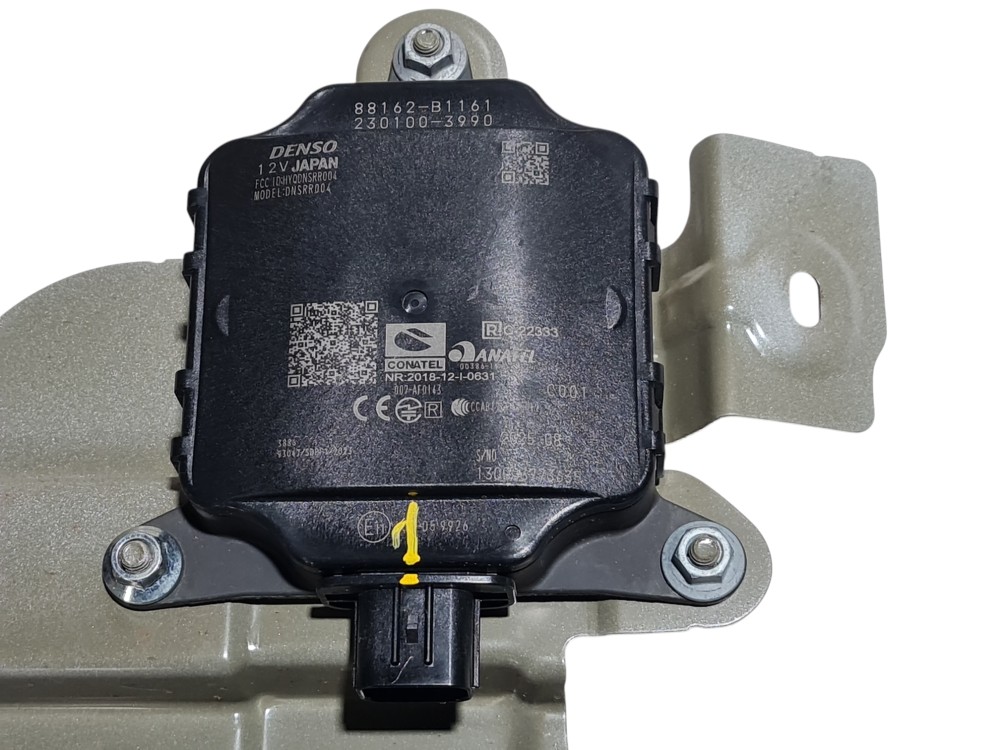 Sensor ponto cego esquerdo Toyota Yaris CROSS XRX 2026 – Clicars