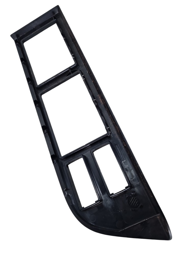 Moldura Interna Mercedes Actros 2651 2022 75723000 Original 2