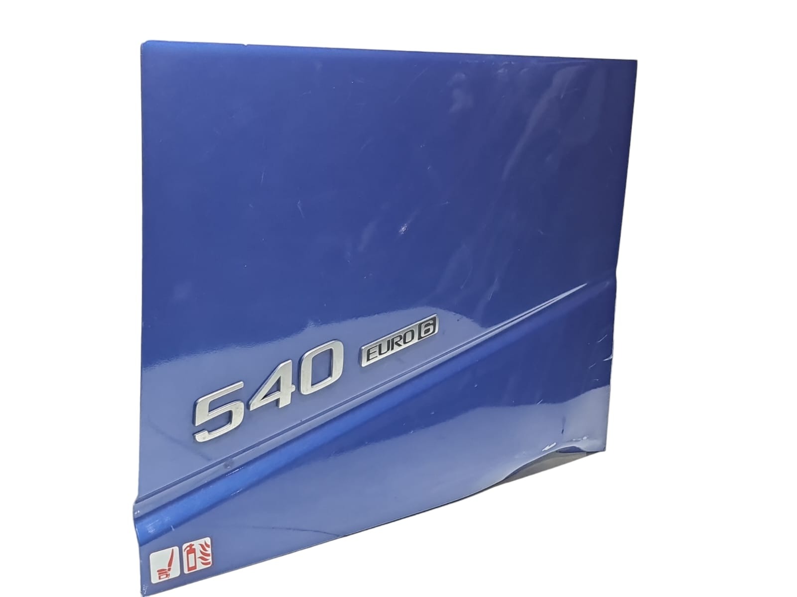 Tampa Maleiro C/ Suportes E Trava Volvo New Fh540 Detalhe 2
