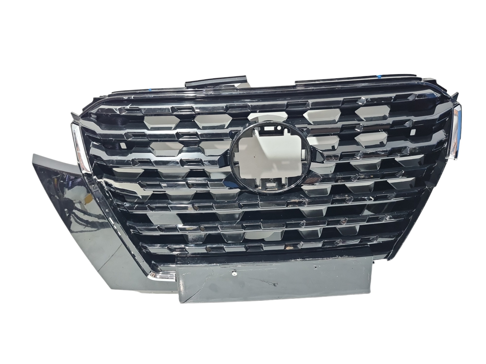 Grade Frontal Parachoque Nissan Kicks 2024 A Recuperar Preto 2