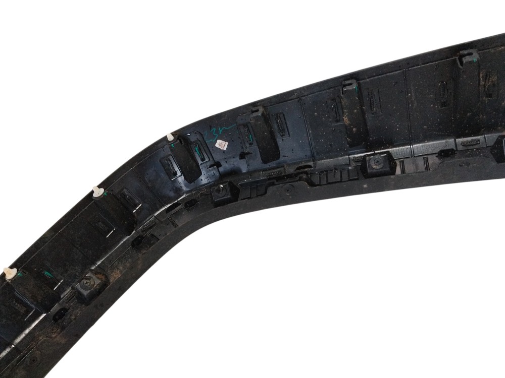 Moldura Paralama Esquerdo Gwm Tank 2025 5006145xkm01a 3