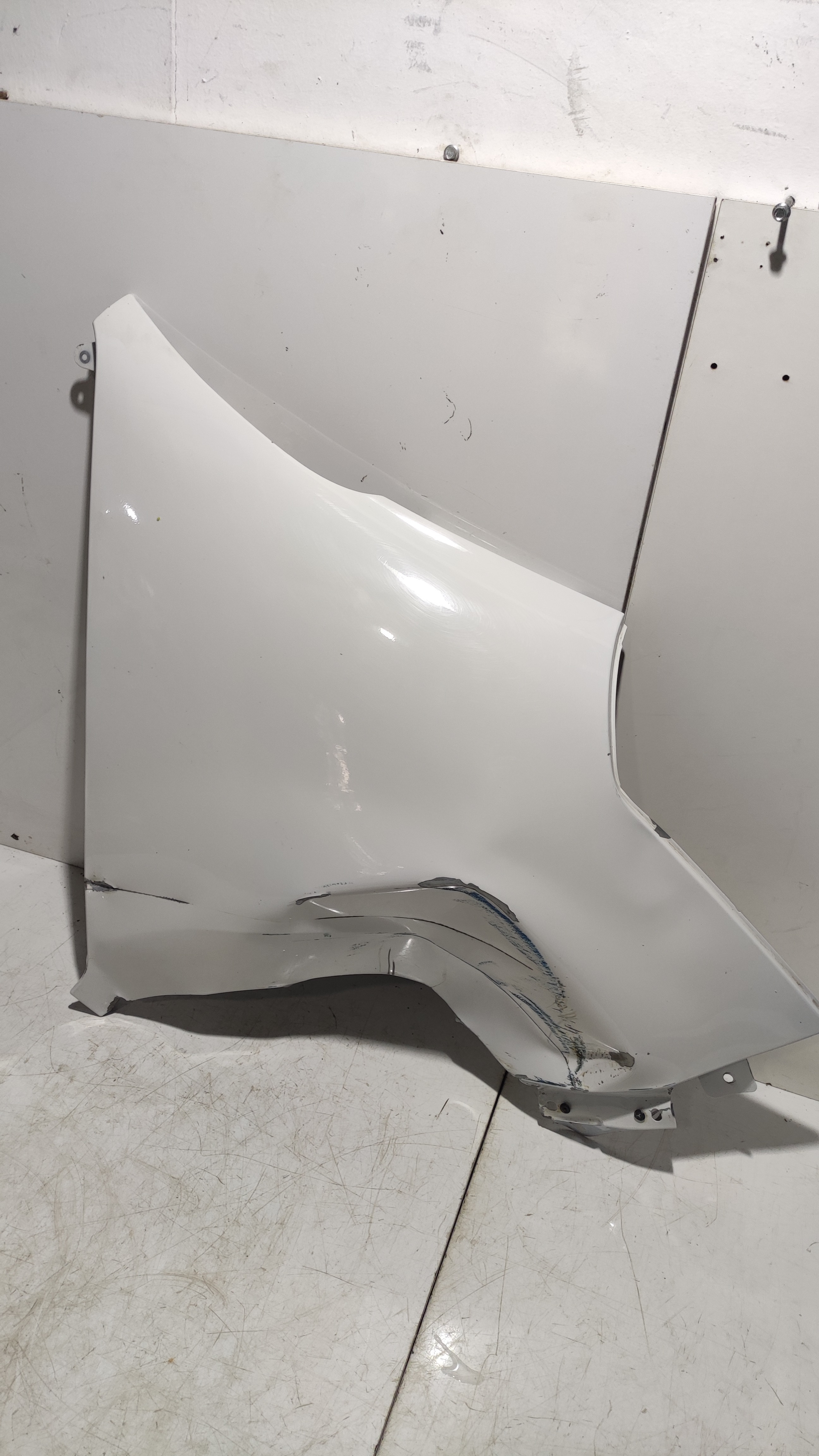 Paralama Direito Renault Master 2021 2022 Original Detalhe 4