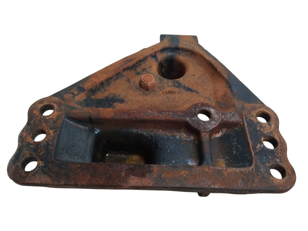 Suporte Mola Caminhão Volvo Vm 330 2021 10221 9c03161 Usado 5