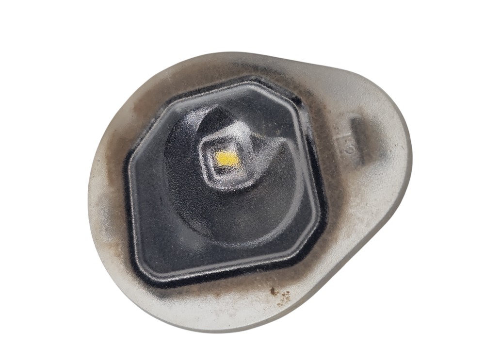 Luz Retrovisor Lado Esquerdo Jeep Commander 2022/2023 2