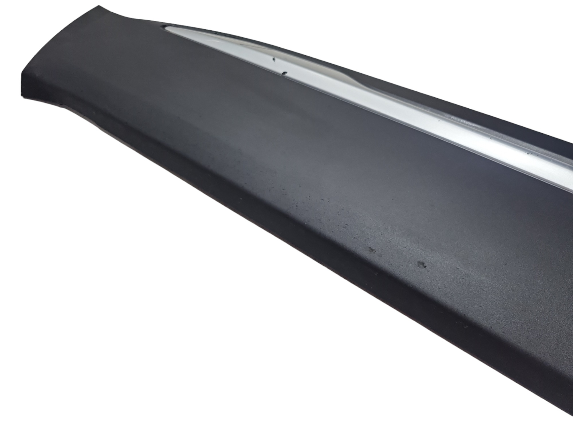 Aplique Friso Porta Diant Esq  Chery Tiggo 5 2022 Detalhe 5