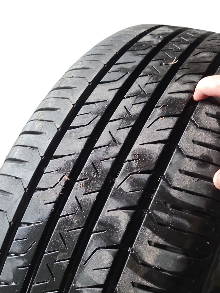 Un. Roda C Pneu 235/50r19 Aro 19 Xc40 T5 2020 31471554 8
