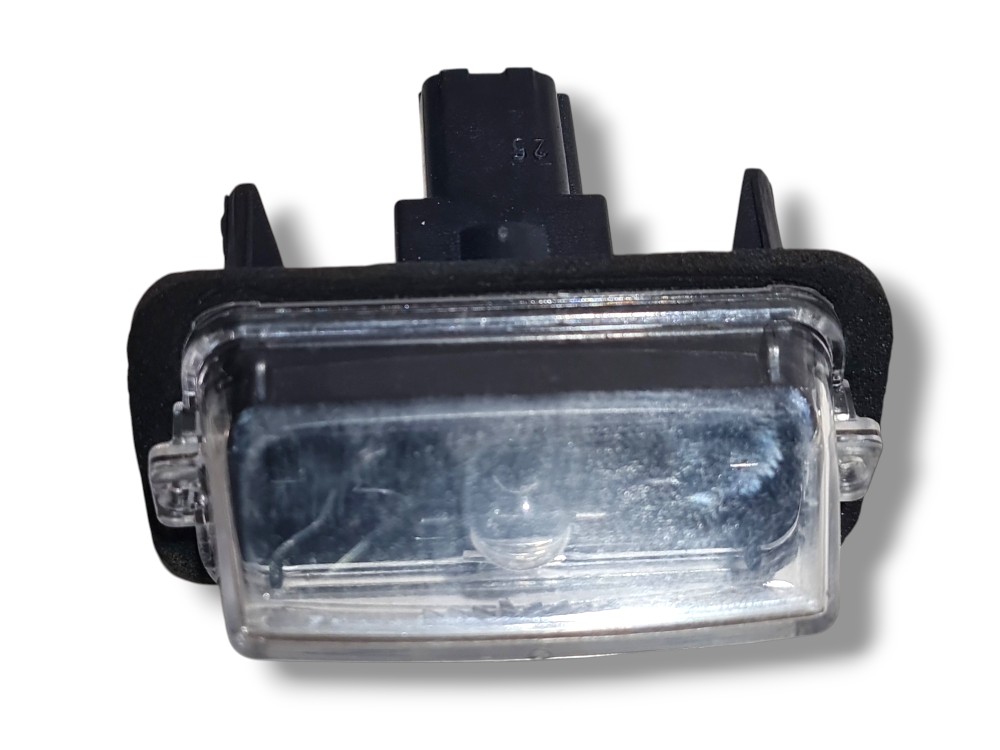 Lampada placa traseira Toyota Yaris CROSS XRX 2026 ORIGINAL