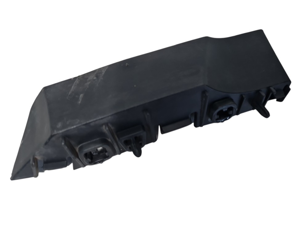 Suporte parachoque traseiro direito range rover vogue 2016 6