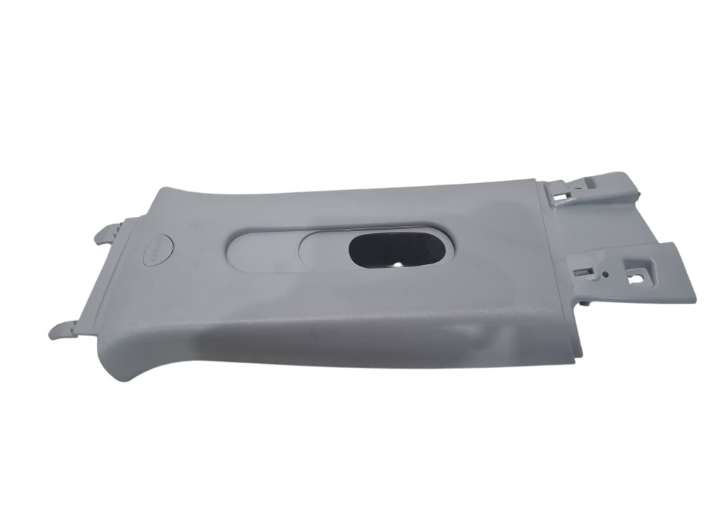 Acabamento sup coluna central esquerdo Jeep compass 2023