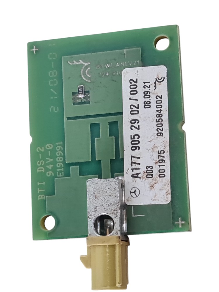 Módulo amplificador antena MB Actros 2651 2022 A1779052902 4