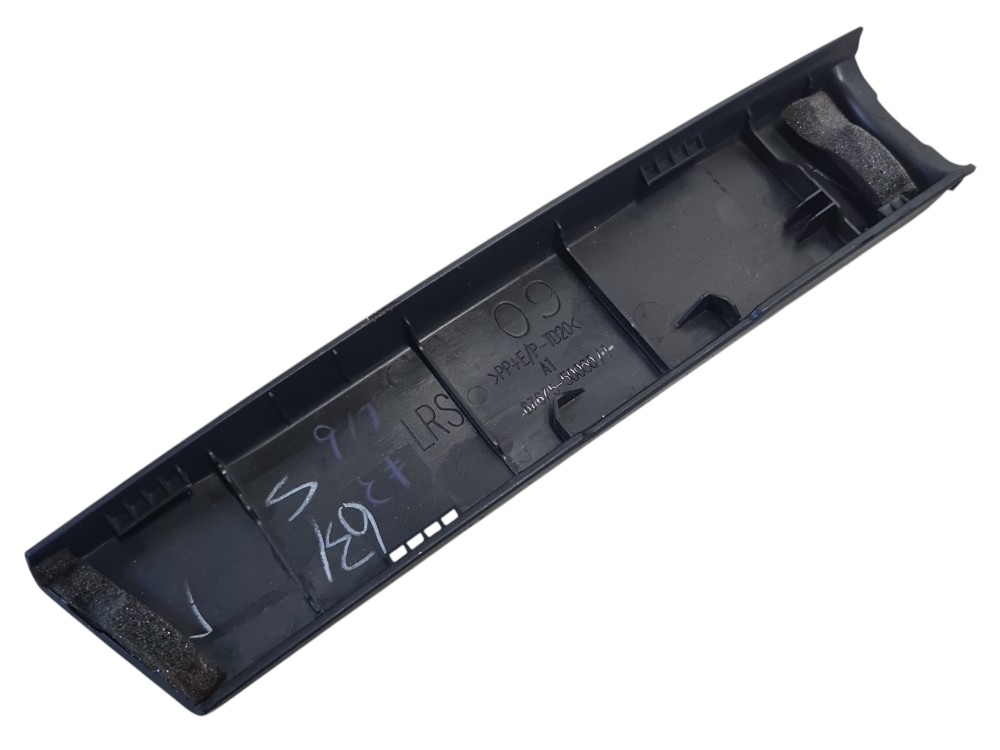 Acabamento Porta Traseira Direita Lexus Ls 460l 2013 5