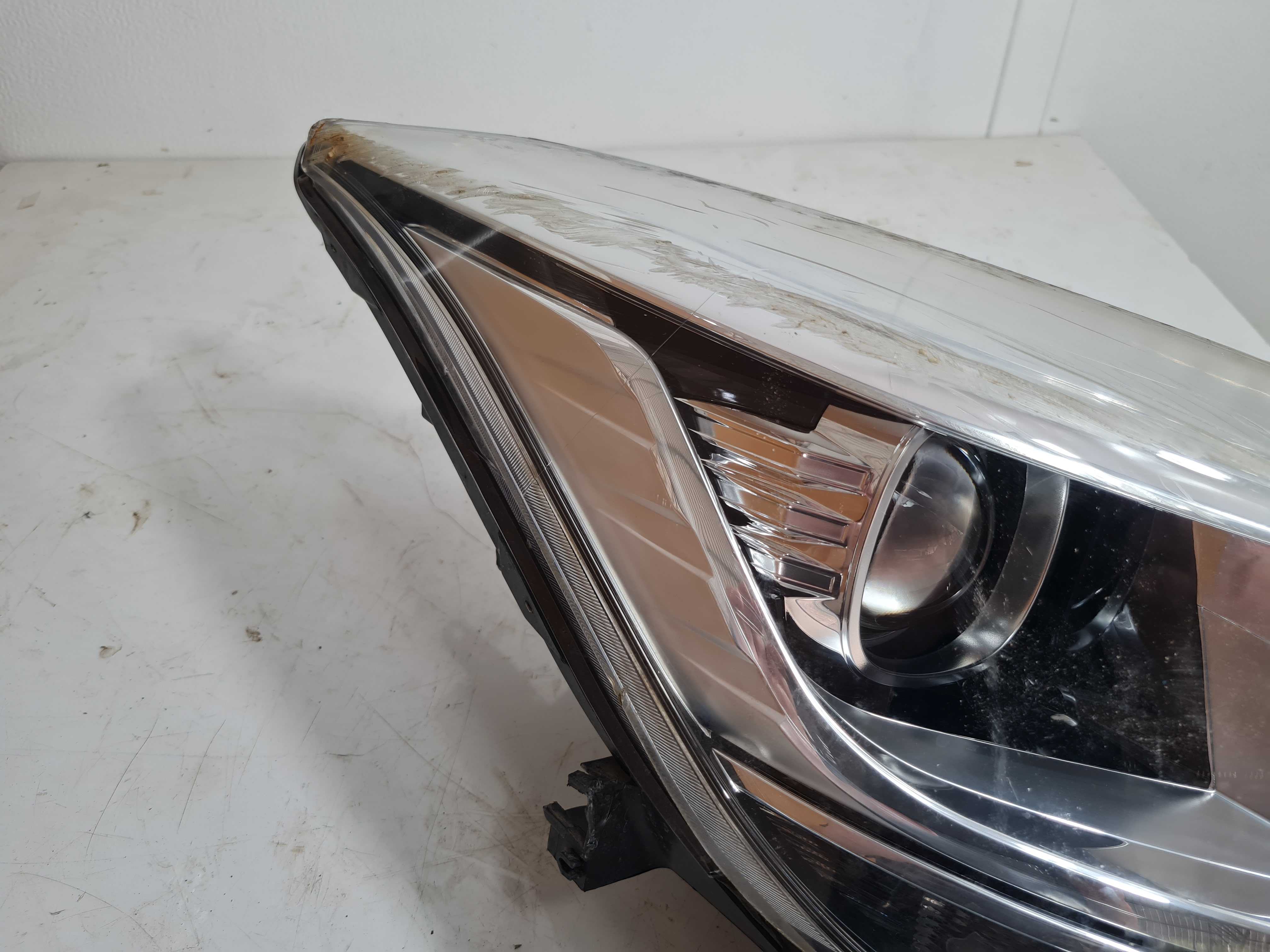 Farol Diant Direito Chery Tiggo 5 2022 605000110aa Detalhe  Direito 8