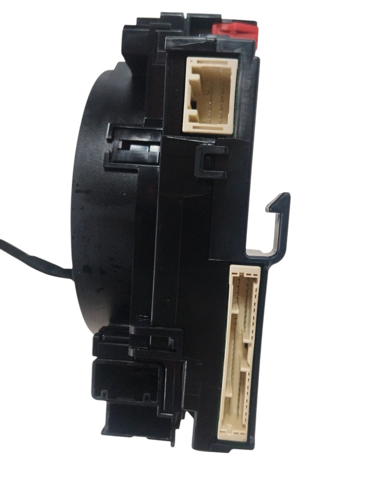 Hard disk airbag Toyota Corolla GRS 2024 acionado detalhe 4