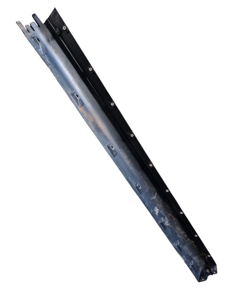 Spoiler Lateral Direito Discovery 4 2015 Ddj00024 Detalhe 7