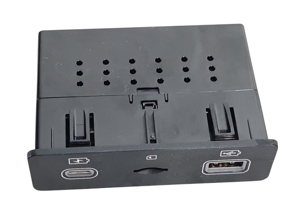 Tomada Entrada Usb Byd Dolphin Mini 2024 2025 7922010 3