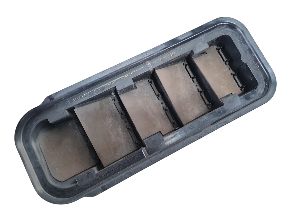 Grade Ventilação Carroceria Volvo Xc40 2020 31449325 4