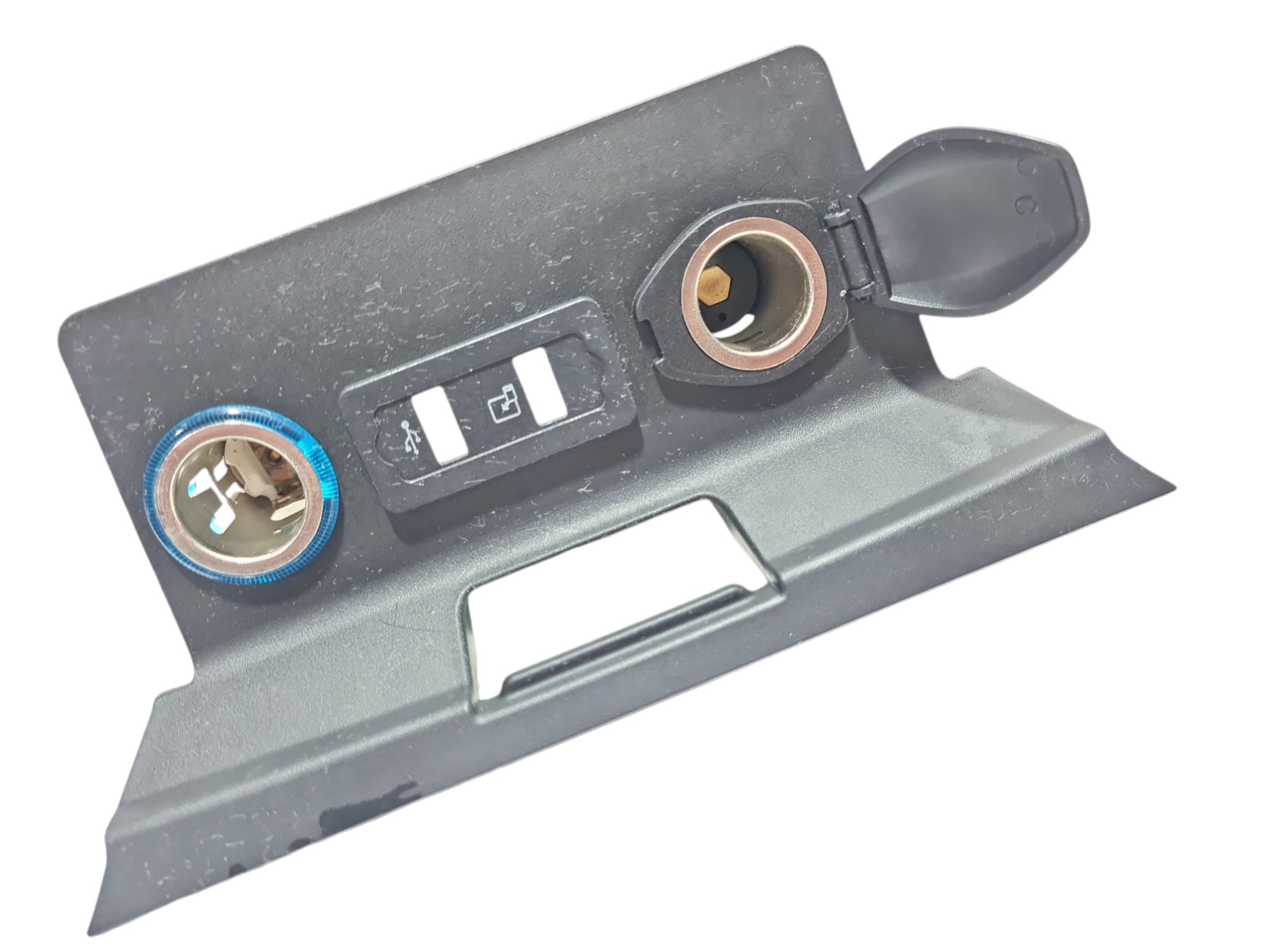 Moldura Acendedor Tomada Chery Tiggo 5 2022 J685306060 2