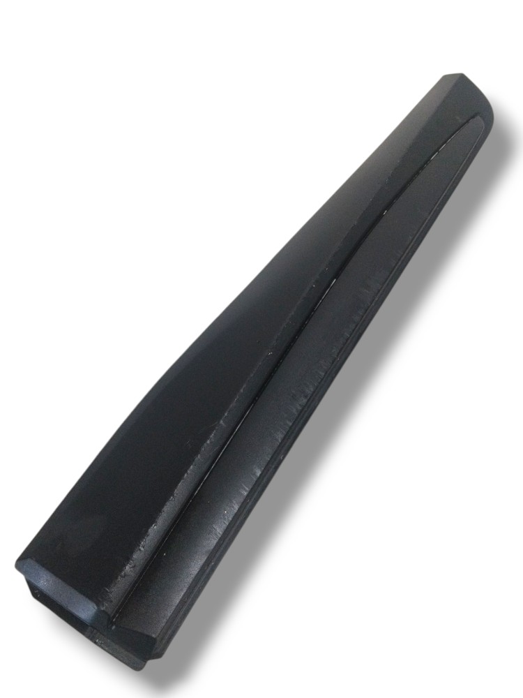 friso porta tras Esquerdo Toyota Yaris Cross 2026 detalhes