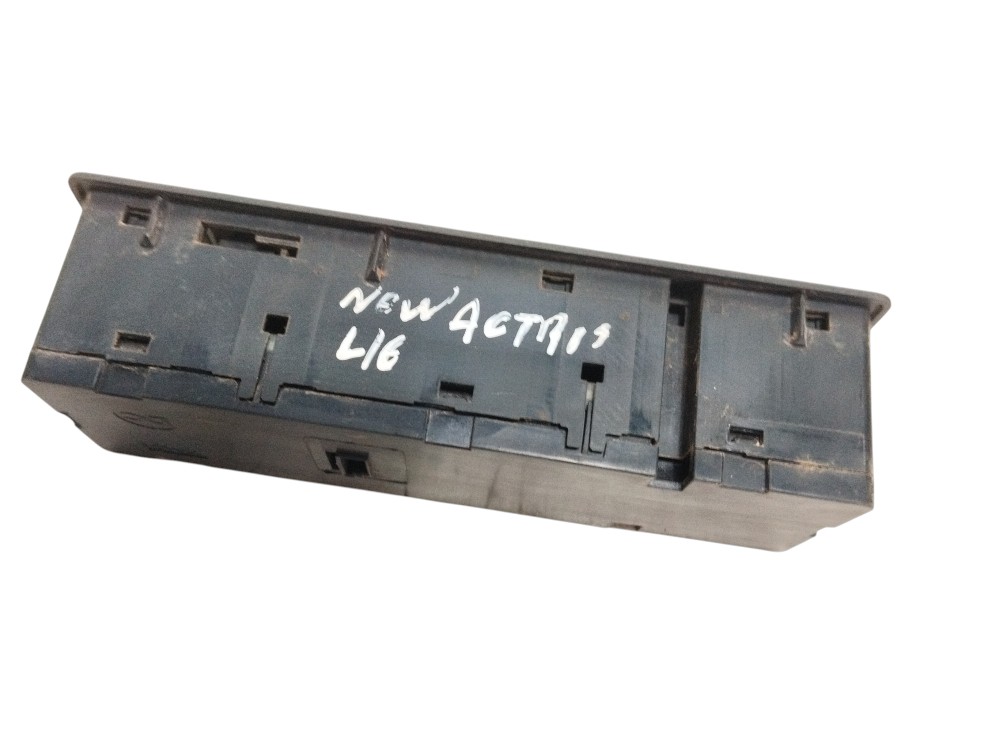 Painel Interruptor Vidro Elétrico Mercedes Actros2651 2022 6