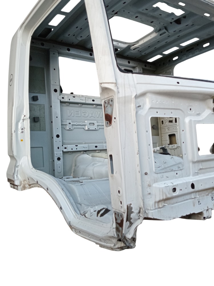 Cabine Volkswagen Delivery 9170 2024 2025 2026 DETALHE 9
