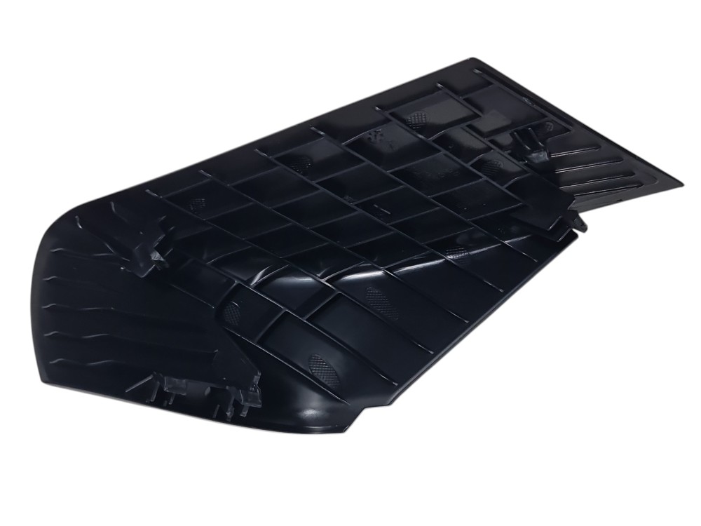 Friso do painel lateral traseiro audi e tron spb ano 2022 5