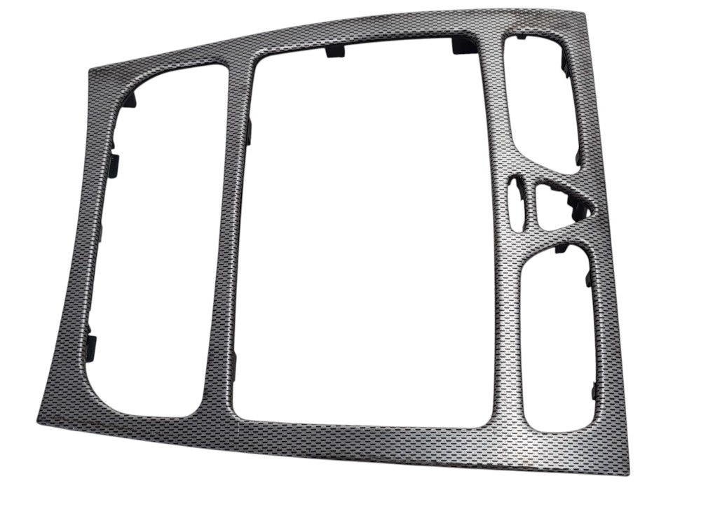 Moldura Painel Central Mercedes Actros 2651 2022 A203680 2